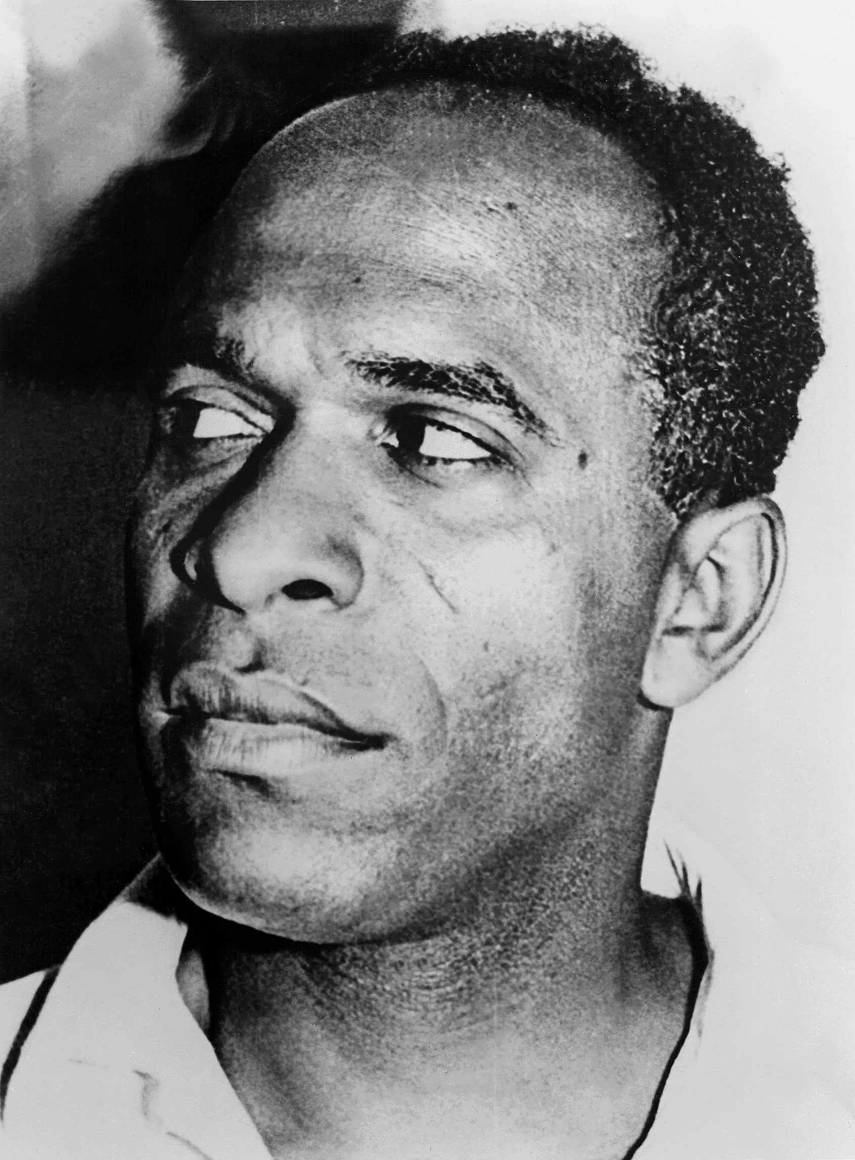 Violent Re-creation with Frantz Fanon